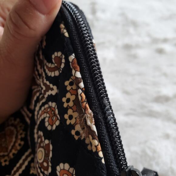 Vera Bradley Zip Around Wallet in Caffè Latte Pattern Read Description - Picture 10 of 10